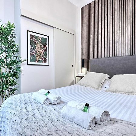 Renovated Champs-Elysees Retreat Paris Exterior foto